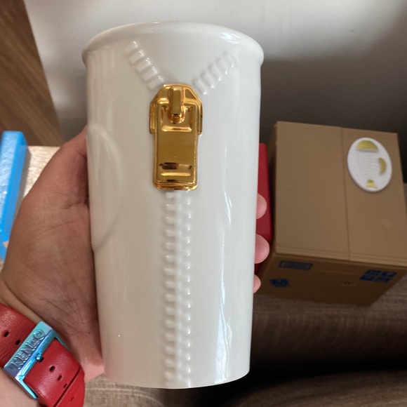 2015 Starbucks Zipper Dot Collection Series Tumbler - Picture 7 of 10